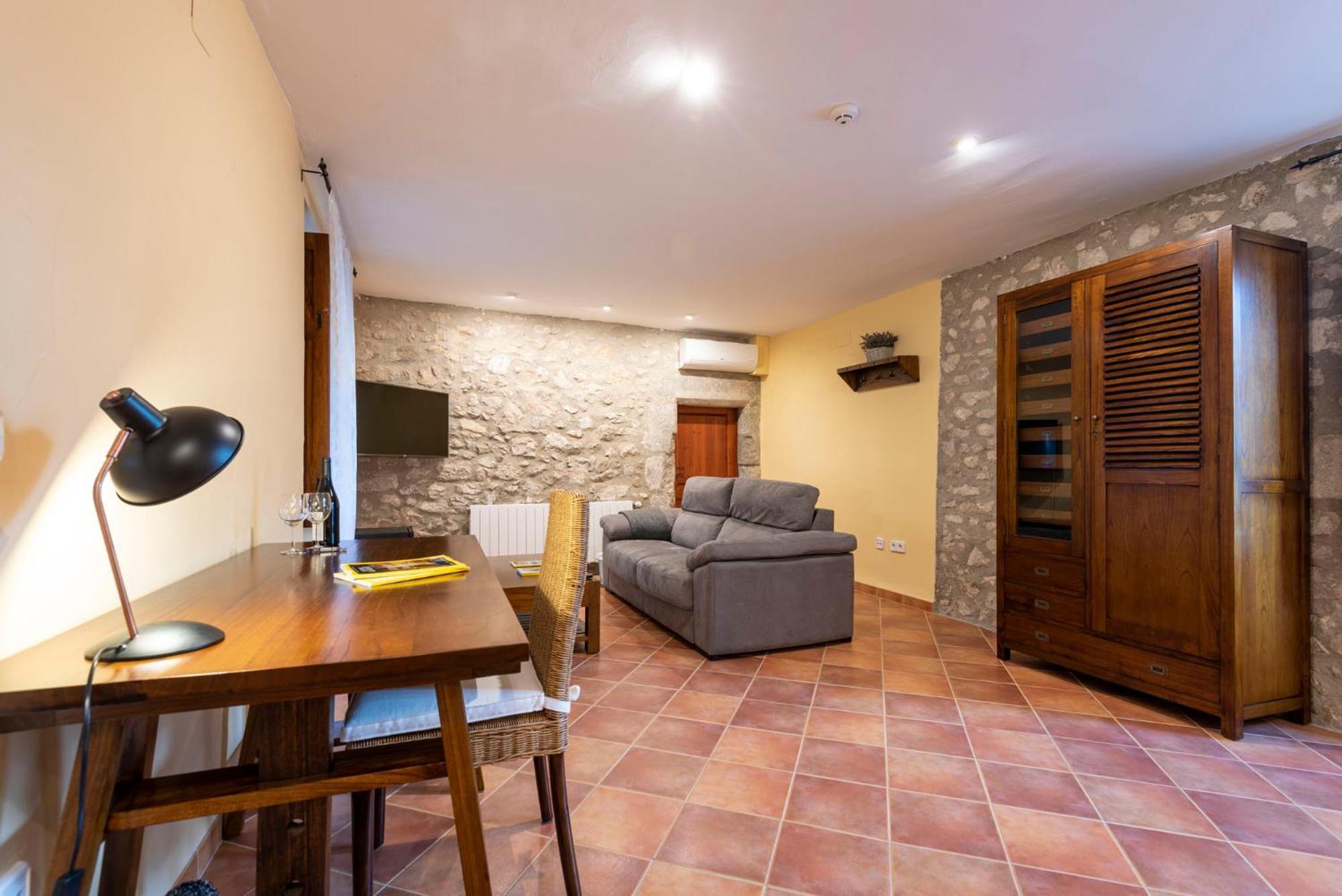 Hostal Can Xicu Capmany Экстерьер фото