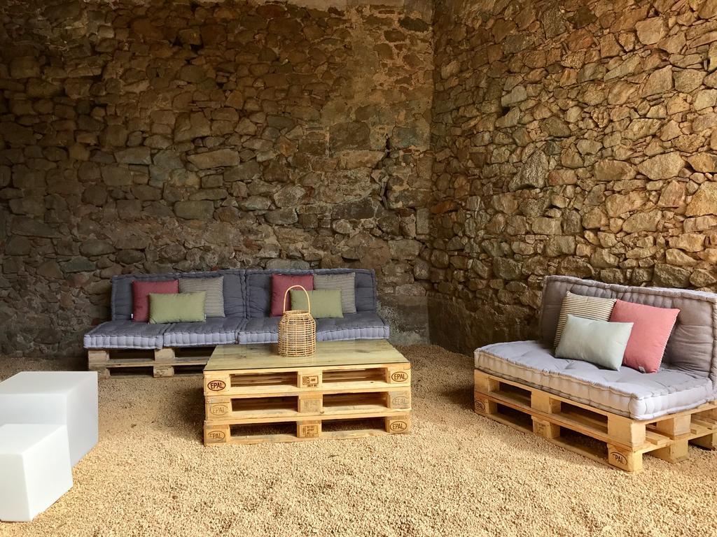 Hostal Can Xicu Capmany Экстерьер фото